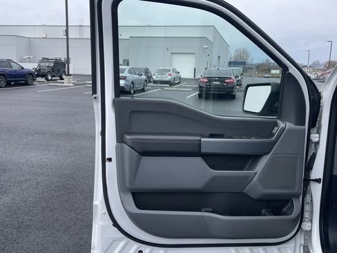 Used 2023 Ford F150 XLT image 19
