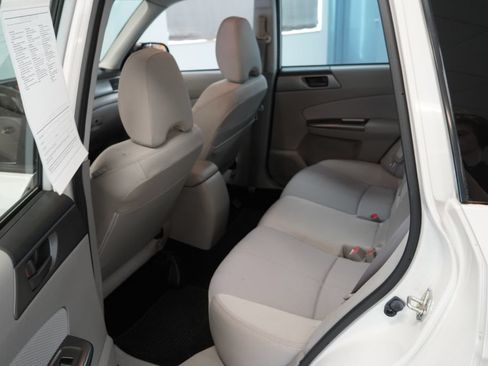 Used 2013 Subaru Forester 2.5X AWD/4WD image 17