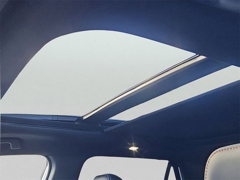 Certified 2025 Honda Pilot TrailSport image 15