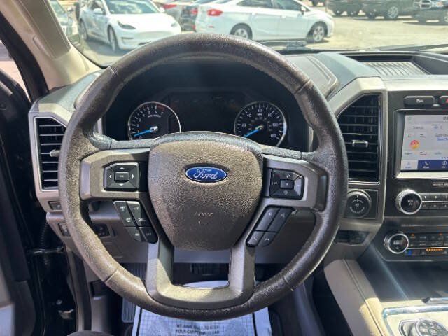 Used 2020 Ford Expedition XLT w/ Equipment Group 202A RWD image 15