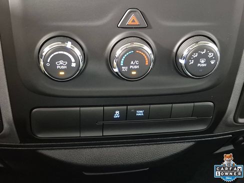 Used 2018 RAM 1500 Express w/ Express Value Package AWD/4WD image 20