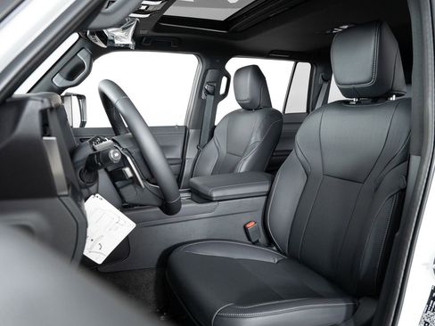 Used 2026 Lexus GX 550 w/ Accessory Package (2T) image 15