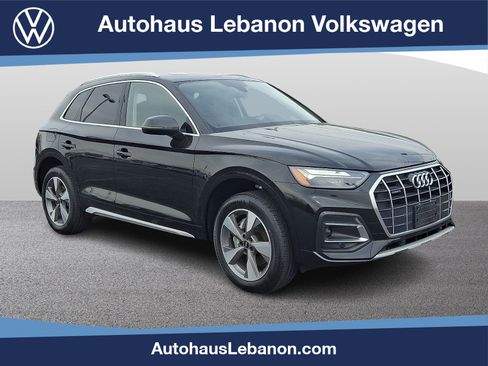 Used 2023 Audi Q5 2.0T Premium w/ Convenience Package image 1