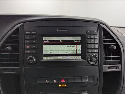 Used 2019 Mercedes-Benz Metris w/ Convenience Package image 23