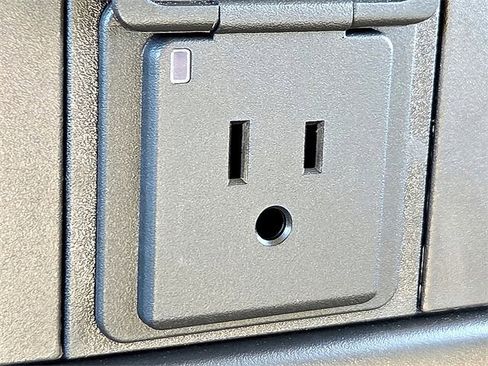 New 2025 Chevrolet Express 2500 Extended image 19