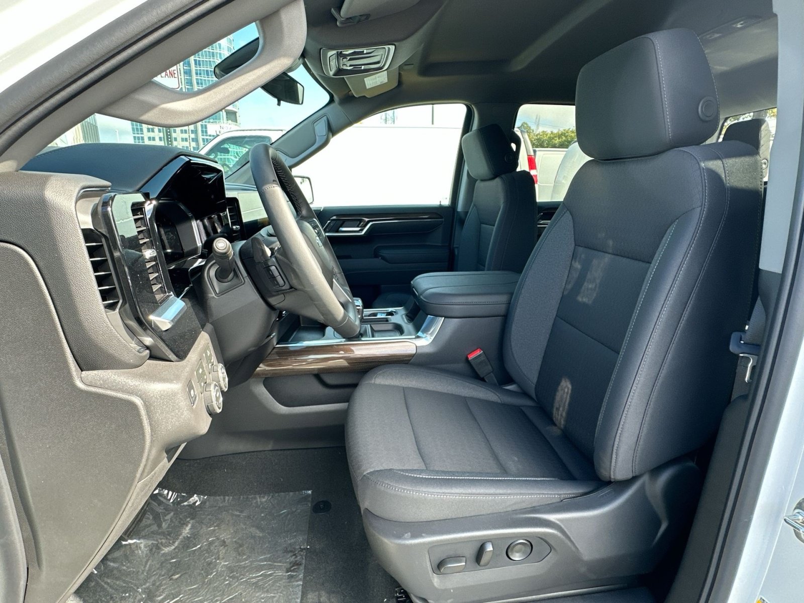 New 2026 Chevrolet Silverado 1500 RST AWD/4WD image 13