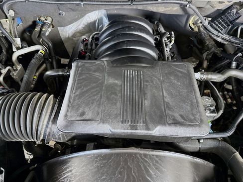 Used 2025 Chevrolet Silverado 2500 LT w/ All Star Edition image 38