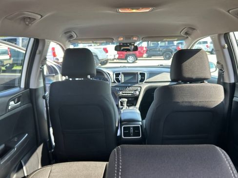 Used 2019 Kia Sportage LX w/ Option Group 017 FWD image 10