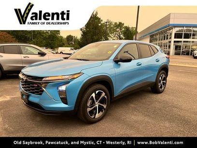 Used 2025 Chevrolet Trax RS w/ Sunroof Package