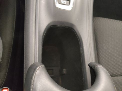 Used 2017 Honda HR-V LX image 26