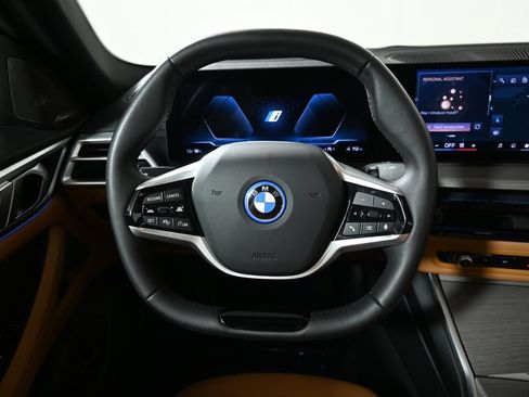 Certified 2025 BMW i4 xDrive40i w/ Premium Package AWD/4WD image 18