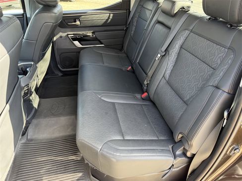 Used 2023 Toyota Tundra Limited image 36