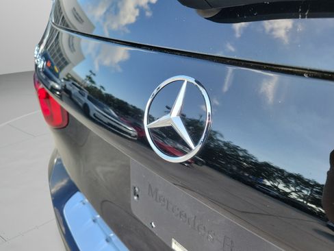 Used 2026 Mercedes-Benz GLB 250 image 29