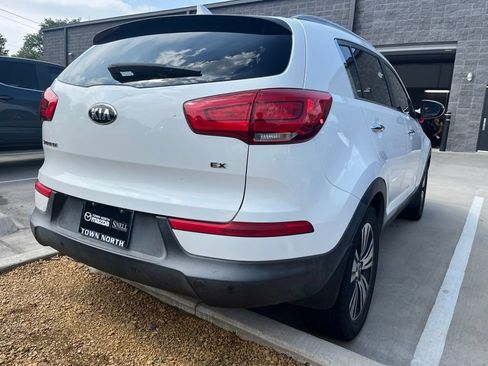Used 2015 Kia Sportage EX FWD image 3
