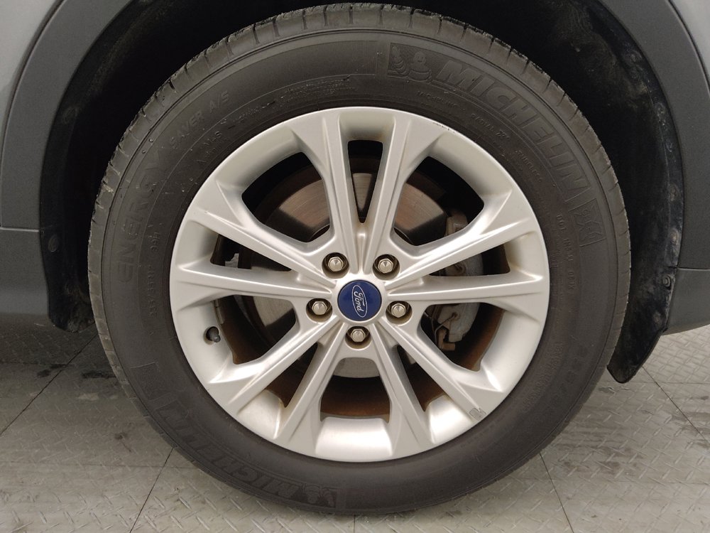 Used 2019 Ford Escape SE FWD image 31