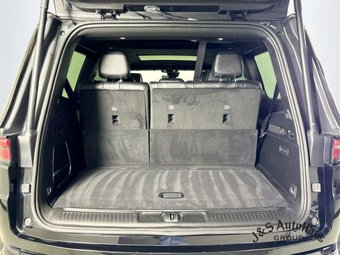 Used 2023 Jeep Wagoneer Series II AWD/4WD image 34