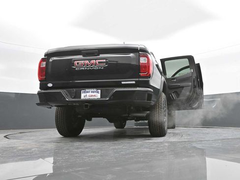 New 2026 GMC Canyon Elevation w/ Convenience Package image 45