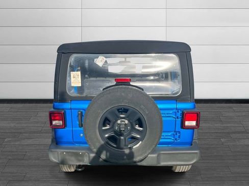 Used 2024 Jeep Wrangler Sport image 3