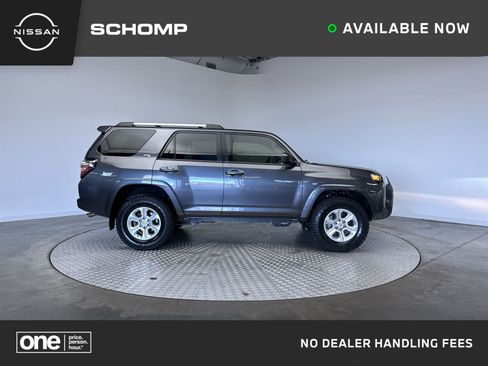 Used 2019 Toyota 4Runner SR5 image 1