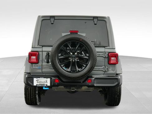 Used 2023 Jeep Wrangler Unlimited Sahara w/ Cold Weather Group image 4