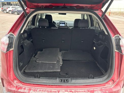 Certified 2024 Ford Edge SEL w/ Convenience Package image 16