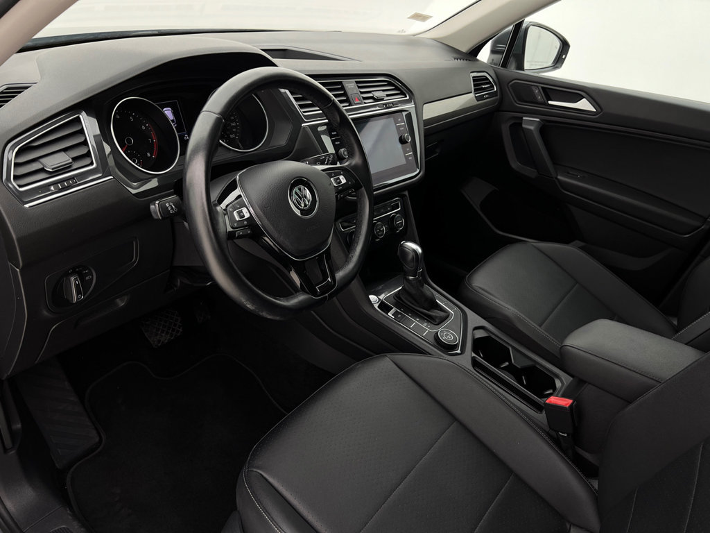 Used 2019 Volkswagen Tiguan SE AWD/4WD image 12