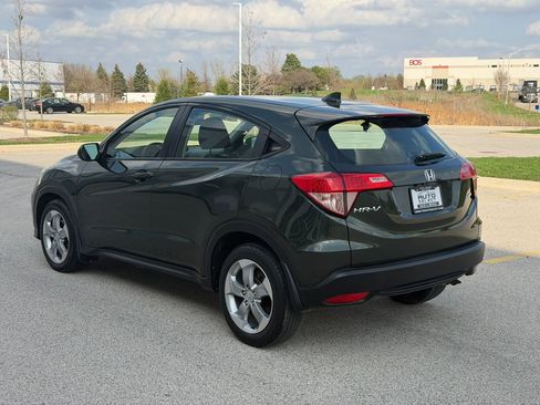 Used 2018 Honda HR-V LX image 7