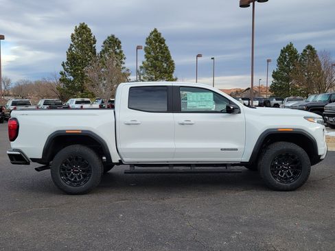 New 2026 GMC Canyon Elevation w/ Convenience Package image 2