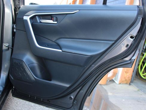 Used 2019 Toyota RAV4 XLE Premium w/ All Weather Liner Package AWD/4WD image 40