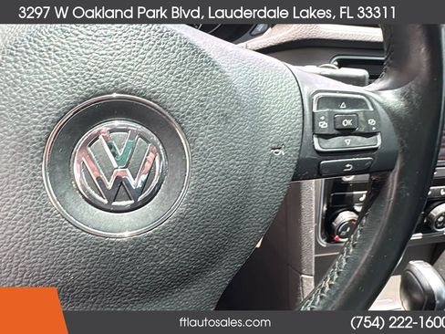Used 2015 Volkswagen Passat TDI SE FWD image 43