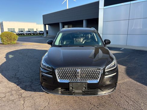 Certified 2022 Lincoln Corsair FWD image 2