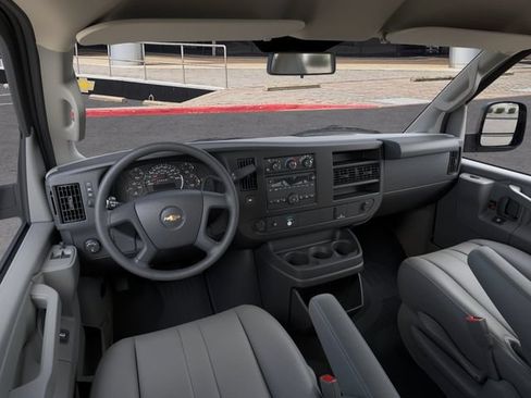 New 2026 Chevrolet Express 3500 Extended RWD image 15