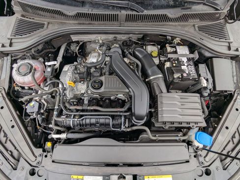 Used 2025 Volkswagen Jetta S image 31