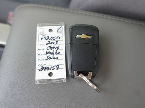 Used 2013 Chevrolet Malibu LS FWD image 29