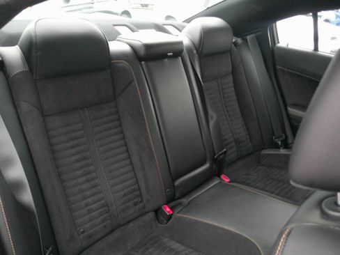 Used 2018 Dodge Charger R/T image 20