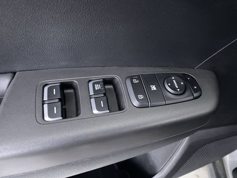 Used 2020 Kia Sportage LX AWD/4WD image 11