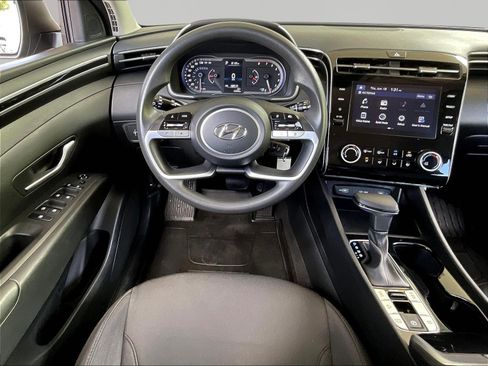 Used 2024 Hyundai Tucson SE AWD/4WD image 8