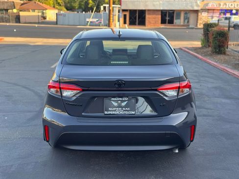 Used 2026 Toyota Corolla LE FWD image 5