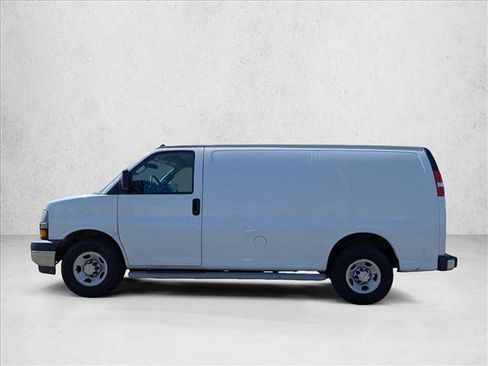 Used 2020 Chevrolet Express 2500 w/ Driver Convenience Package RWD image 8