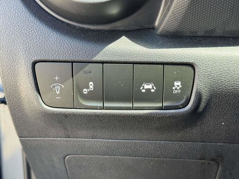 Used 2020 Hyundai Kona SEL image 17