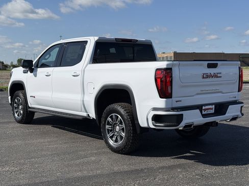 New 2026 GMC Sierra 1500 AT4 AWD/4WD image 6