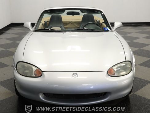 Used 1999 MAZDA MX-5 Miata image 15