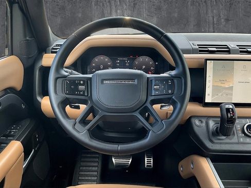 Used 2025 Land Rover Defender 110 V8 image 8