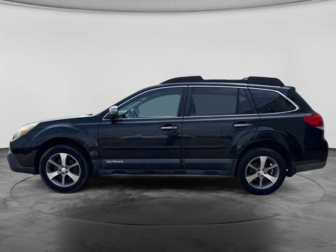 Used 2013 Subaru Outback 3.6R Limited AWD/4WD image 4