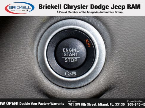 Used 2024 Chrysler Pacifica Touring-L FWD image 30