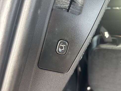 Used 2015 Dodge Grand Caravan R/T w/ Driver Convenience Group image 20