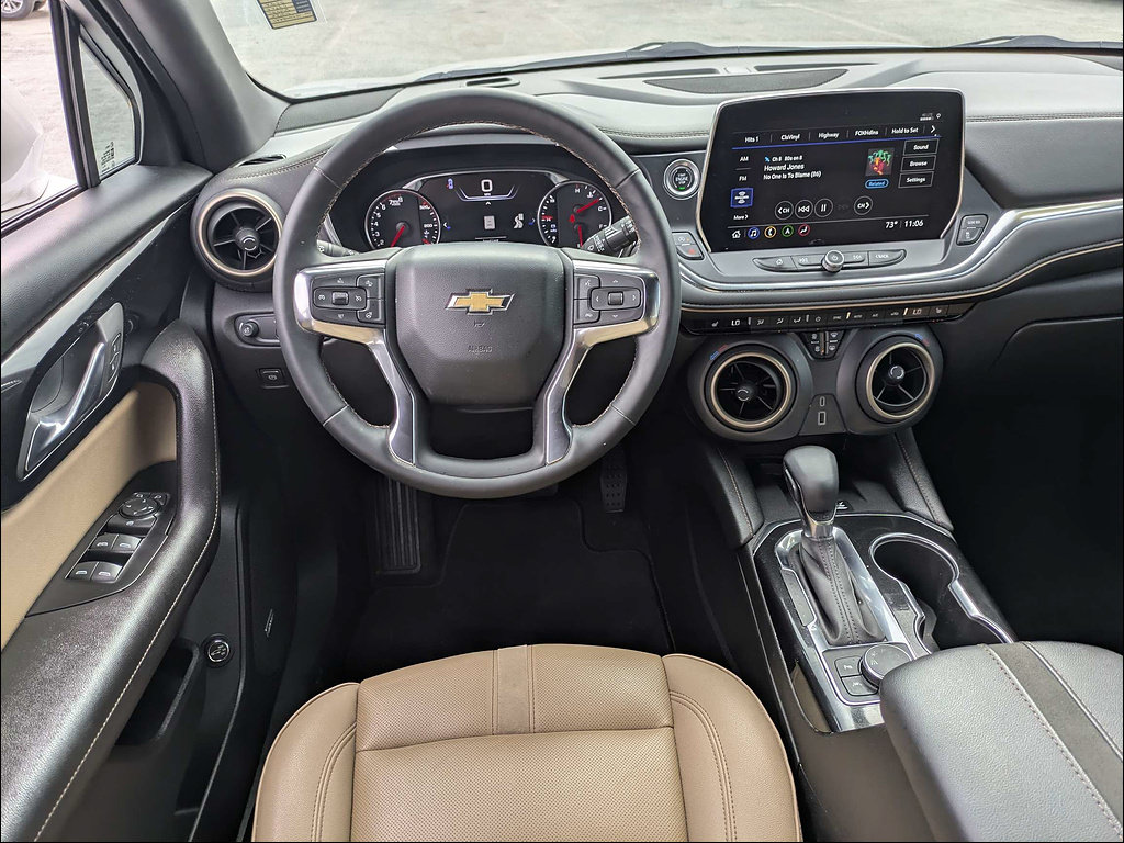 Used 2024 Chevrolet Blazer Premier w/ Driver Confidence II Package FWD image 17