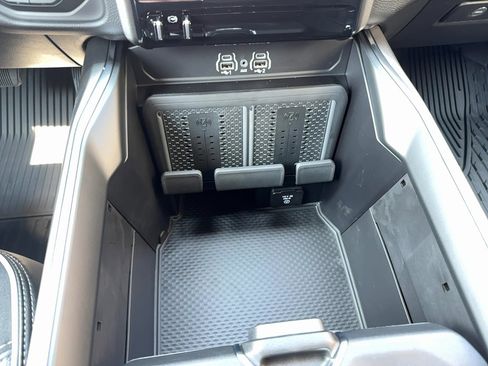 New 2025 RAM 2500 Laramie image 33