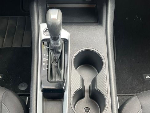 Used 2025 Nissan Altima 2.5 SV image 38