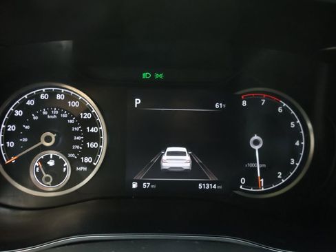 Used 2023 Genesis G70 2.0T AWD/4WD image 19
